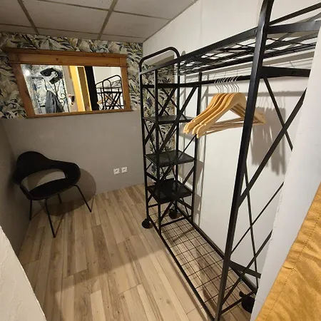 Superbe Studio Proche Centre Chambéry Buitenkant foto